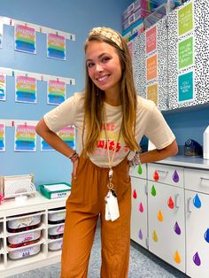 Outfit ideas, outfits, school clothes, outfit inspiration Practicum Outfit, Teacher Outfit Ideas, Preschool Teacher Outfits, Ootd Outfit Ideas, Cute Teacher Outfits, Teacher Ootd