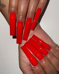 Red Ombre Nails, Fun Nail Colors, Nail Colors Winter, Exotic Nails, Shiny Nails