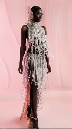 Geyana Younes Concert Fashion, Suit Fashion, Stunning Dresses, Runway Fashion, Wedding Dresses, Couture, Outfit Inspo, Dresses, Catwalk Fashion