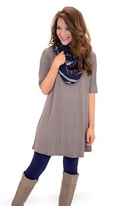 ShopBlueDoor.com: This tunic is everything we've always wanted and MORE! $34 Modest Legging Outfits, Long Tunic Outfit, Tunic And Leggings Outfit, Tunic Sweater Outfits, Tunic Dress With Leggings, Tunic Outfit, Ladies Outfits, Stylish Tunic, Tunics With Leggings