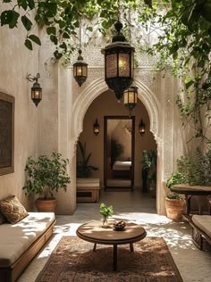 Marrakesh Aesthetic Interior, Moroccan Style Home Interior Design, Spanish Moroccan Home, Middle Eastern Style Home, Moroccan Restaurant Interior Design, Moroccan Modern Interior, Middle Eastern Home Aesthetic, Small Home Temple Ideas, Arab Home Aesthetic