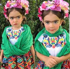 Freida Kahlo Costume, Mexican Halloween Costume, Outfits For Halloween, Mexican Outfits, Mexican Halloween, Halloween Costume Toddler Girl, Mexican Babies