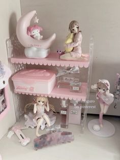 there are many dolls on the shelves in this room