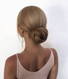 Wedding Hair Inspiration, Low Bun, Wedding Aesthetic, Brown Blonde Hair, Grunge Hair, Aesthetic Hair, Hair Dos