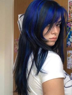 Blue Hair Highlights, Skunk Hair, Haircut 2024, Dark Blue Hair, Hair Color Streaks, Hair Streaks, Blue Highlights