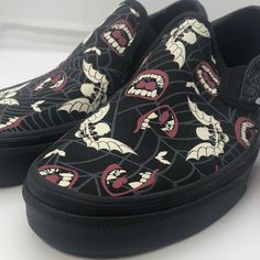 Brand New Without Original Box Plus Size Vans, Glow In The Dark Shoes, Dark Shoes, Gothic Punk Fashion, Gothic Outfit, Skater Shoes, Casual Outfit Inspiration, Shoes Vans, Alt Girl