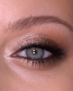 Choose Your Makeup, Almond Eye Makeup, Make Up Designs, Soft Eye Makeup, Eye Makeup Pictures