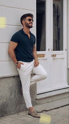 Formal Men Outfit Classy Style, Semi Formal Men Outfit Casual Classy, Mens Fashion Semi Formal, Pose Ideas For Men, Mens Semi Formal Attire, Outfit Bohemio, Semi Formal Men Outfit, Semi Formal Men, Classy Mens Fashion