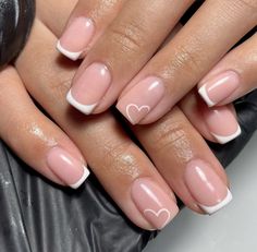 French Nail Art Short Nails, White Nails Short Square Design, Short Simple Nails Natural, Cute Short Acrylic Nails Ideas Simple, Square Nails Ideas French Tip, Grad Nail Ideas Simple, Shirt Simple Nails, Short Acrylic Nails Easy, Cute Nail Inspo Short Easy