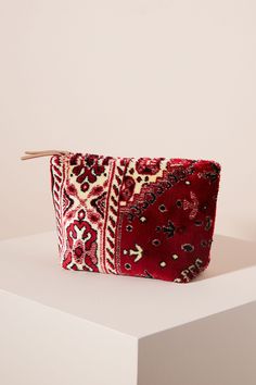 Carpet Bags, Anthropologie Bags, Carpet Bag, Fabric Bags, Marrakech, Soft Textures, Clutches, Thoughtful Gifts, Fashion Bags