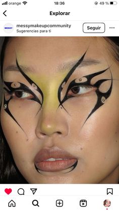 Graphic Liner, Mannequin Head, Goth Makeup, Mannequin Heads, Balenciaga, Makeup Looks, Skin, Halloween