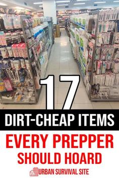 Emergency preparedness can be very expensive. Fortunately, there are plenty of useful prepper items that cost practically nothing. Emergency Survival Kit Ideas, Prepper List Stockpile, Dollar Tree Emergency Preparedness, Prepping Lists Emergency Preparedness, Home Preparedness Ideas, Prepper Stockpile List, Off Grid Survival Emergency Preparedness, Prepper Ideas Beginners, Grid Down Prepping