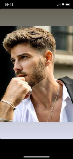 Comb Over Mid Fade, Quiff Hairstyles Men Undercut, Slope Haircut Men, Wedding Haircut For Men, Attractive Hairstyles Men, Normal Hairstyle For Men, Short Straight Hairstyles Men, Big Forehead Hairstyles Men, Medium Fade Haircut