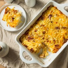 Dad’s Favorite Hash Brown Casserole Recipe | Smith Brothers Farms Breakfast Casserole Without Potatoes, Pioneer Woman Breakfast, Amish Breakfast Casserole, Easy Breakfast Casserole Recipes, Breakfast Casserole Bacon, Hunger Pangs, Best Breakfast Casserole, Chicken Bacon Ranch Casserole, Overnight Breakfast Casserole