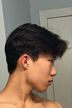 Guy Haircuts Straight Hair Medium, Short Sides Middle Part Men, Cute Haircuts For Men With Straight Hair, Guys Middle Part Hair Short, Short Middle Part Hair Men Asian, Guys Haircut Straight Hair, Middle Part Guy Haircut, Haircuts For Straight Fine Hair Men, Side Parted Long Hair Men