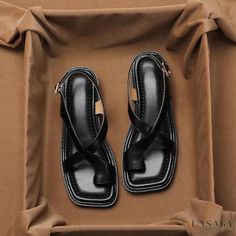 Lasaky - Vintage Brown Open-Toe Sandals - Stylish Low-Heel Summer Sandals Comfy Flip Flops, Sandals Comfy, Fashion Shoes Flats, Country Fashion, Chunky Sandals, Brown Heels, Summer Sandals, Open Toe Sandals, Boho Stil