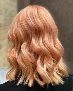 hair color ideas blond|hair color idea blonde|hair color ideas blonde|hair color inspo Strawberry Blonde Hair Dye, Natural Strawberry Blonde Hair, Dark Strawberry Blonde Hair, Reddish Blonde Hair, Strawberry Blonde Ombre, Dark Strawberry Blonde