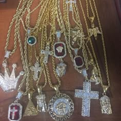 Gold Plated Stainless Steel Jewelry!! Pick 2 Chains For $30. These Pieces Will Have Heads Turning.. Just In Time For Christmas!!! Get That Special Gift For That Special Someone.. 4pf Chain, Big Gold Chains, Chains Aesthetic, Dope Jewelry Accessories, Rapper Style, Gold Grillz, Mexican Jewelry, Gold Aesthetic, Dope Jewelry