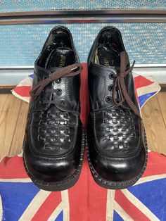 Fab pair of original 1970s platform creepers. Made by Buffalo in the UK. These may have been worn by the bovver boys on the terraces to the Northern soul boys,great with flares and bags. Overall in great condition,light wear to uppers and the very rear of heel.  Heel height at the rear is 6cm,sole at the front 3.5cm Great shoes 👌 Please check out my other vintage shoes  My Generation Vintage on instagram and facebook Platform Creepers, My Generation, Creepers Shoes, Mens Loafers, Soul Shoes, Northern Soul, Basket Weave, Creepers, Vintage Shoes