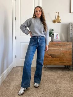 Outfits With Adidas Samba Sneakers (4 Mom Outfits) - Merrick's Art Outfits With Adidas Samba, Outfits With Adidas, Pink Linen Pants, Mom Jeans Outfit Winter, Jean Styles, Samba Sneakers, Jeans Outfit For Work, Perfect Spring Outfit, The Best Jeans