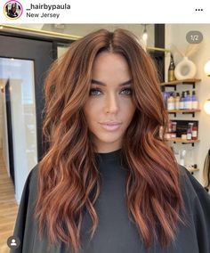 Brown Hair To Auburn Before And After, Popular Hair For 2023, Chestnut Red Hair With Highlights, Trendy Red Hair 2023, Cowgirl Copper Hair Dark Roots, Copper Fall Hair Color, Auburn Hair With Green Eyes, Smudge Root Red Hair, Cowboy Copper Hair Color Brunette