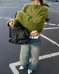 sweater: h&m - oversized mohair sweater olive bag: local flea market  jeans: motel rocks roomy low shoes & belt: thrifted necklace: made in amaterdam  (not me) Green Baggy Jeans Outfit, Baggy Jeans And Sweater, Baggy Jeans Outfit Fall, Olive Green Sweater Outfit, Cold Outfit, Buckle Flats, Baggy Jeans Outfit, Jeans Outfit Fall, Pullover Outfit