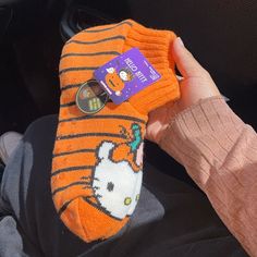 These Slipper Soaks Are Brand New With Tags. They Glow In The Dark. Hello Kitty Orange, Hello Kitty Slippers, Accessories Hello Kitty, Kitty Accessories, Hello Kitty Accessories, Orange White, Color Orange, In The Dark, Hosiery