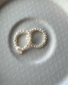 Freshwater Pearl Bead Elastic Pearl Ring Tiny Pearl Ring - Etsy Stackable Pearl Jewelry With Round Beads, Stackable Round Pearl Bead Jewelry, White Beaded Pearl Ring, Elegant Beaded Ring Jewelry, White Pearl Ring For Jewelry Making, Elegant Beaded Rings For Anniversary, Beaded Rings For Jewelry Making, Stackable Pearl Ring Jewelry, Dainty Pearl Ring With Beaded Detail