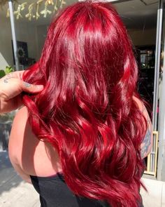 Full Red Hair, Madelaine Core, Red Hair Dye Inspo Aesthetic, Aesthetic Dyed Hair Red, Wavy Red Hair, Scarlet Hair Aesthetic, Intense Red Hair Color, Scarlet Red Hair, Red Velvet Hair