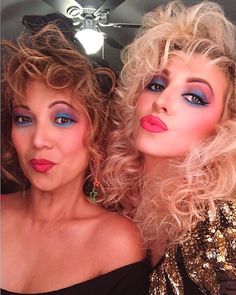 1980’s Makeup, 80s Eye Makeup, 80s Makeup Trends, 80s Outfit Ideas, 80s Party Costumes