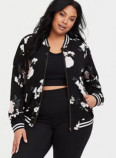 Romantic Florals, Pink Denim Jacket, Plus Size Jacket, Blond Amsterdam, Plus Size Blazer, Stefan Janoski, Twill Jacket, Women's Jackets, Lovely Day