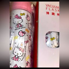 the hello kitty water bottle is in its packaging