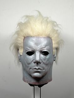 One Good Scare "Jaywalker" aka Tramer finish. Size is ~24" made from high quality Monster Maker latex and premium blonde mohair. Halloween Rob Zombie Michael Myers, Michael Myers Clown Mask, Haunted Mask Goosebumps, The Haunted Mask Goosebumps, Latex Horror Mask, Costume Masks, Michael Myers Halloween, Costume Mask, Michael Myers