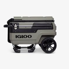 an igloo cooler is shown with wheels