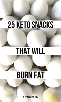 You will love these Keto snack ideas for your Ketogenic Diet. These are the easiest low carb snacks that will help you stay in ketosis and lose weight fast. #oliviawyles #keto #ketosis #sugarfree #atkins #ketogenic Keto Recipes Snacks, Pepperoni Chips, Keto Carbs, Atkins Diet Recipes, Keto Diet List, Baking Powder Uses