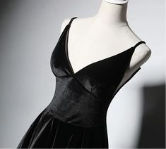 Fashion black bodice velvet tea length cocktail prom dress 2020 Fabric:Velvet Color:Black (All color available ) Size:All sizes available Waist:Natural Embellishment:None Fully Lined: Yes Built-in Bra: Yes Body Shape: All types. Net Weight:2kgShipping Weight:2.5kg Country of origin: China Making Time:20-25 days Cocktail Prom Dress, Cocktail Dress Prom, Dresses 2020, Velvet Color, Fashion Black, Tea Length, Couture Dresses, Body Shape, Black Velvet