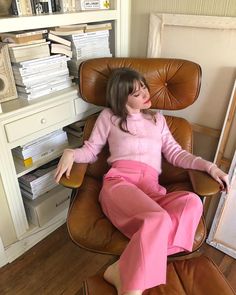 Wideleg Pants, Pink Outfits, Pink Outfit, Eames Chair, Winter Fashion Outfits, Built Ins, Well Dressed