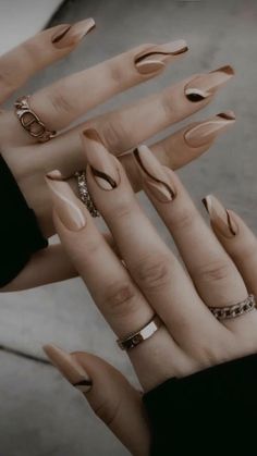 Ongles Beiges, Brown Acrylic Nails, Almond Acrylic, Pretty Gel Nails, Neutral Nails, Brown Nails