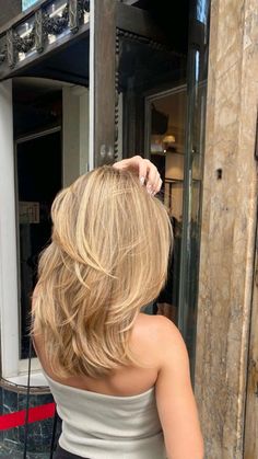 Honey Blonde Hair, Haircuts Straight Hair, Short Blonde Hair, Hair Inspo Color