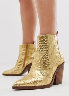 Golden Boots, Window Shopping, Cow Boy, Shoe Lover, Wedge Boot, Latest Fashion Trends, Latest Fashion, Saint Laurent, Ankle Boots