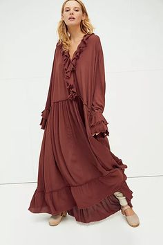 Romantic Silhouette, People Dress, Boho Maxi, Boho Maxi Dress, Free People Dresses, Free People Dress, Boho Clothing, Ruffle Trim, Dresses Xs