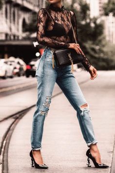 Ysl Opyum Heel Outfit, Opyum Ysl Shoes, Opyum Ysl Heels Outfit, Everyday Heels Outfit, Saint Laurent Heels Outfit, Ysl Opyum Heel, Ysl Heels Outfit, Pumps Heels Outfit, Ripped Jeans Outfit Ideas