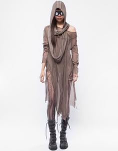 Messy Outfit, Apocalypse Fashion, Dystopian Fashion, Apocalyptic Fashion, Burning Man Outfits, Concept Clothing, Hooded Dress, Oversized Dress, Japanese Cotton