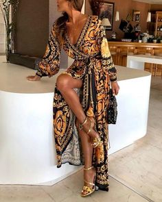 Hot-sale early spring long sleeve v neck print maxi dress p119256 Vintage Print Dress, Womens Wrap Dress, Afrikaanse Mode, Dress Sleeve Styles, Split Maxi Dress, Maxi Robes, Loose Outfit, Print Dresses, Boho Maxi Dress