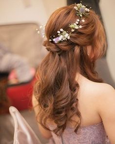 Hair For Graduation, Style For Long Hair, Bolo Rapunzel, Dp Collection, Hair Styels, Bridesmaid Hair Pins