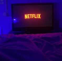 Netflix n chill Netflix Tv, Netflix And Chill, Flatscreen Tv, Tv, Quick Saves