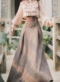 Old Fashion Dresses, Gowns Prom, Vestidos Vintage, Ball Gowns Prom, Historical Dresses, Fantasy Fashion, Mode Vintage, Pretty Dresses, Long Skirt