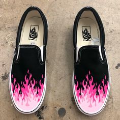 Hot pink, magenta, and light pink flame fire tip Slip On Vans Shoes.﻿ We buy each pair of shoes BRAND NEW. Each pair is made to order, please make sure you put in the correct shoe size before you check out. The ink is permanent and will never come off, fade away, or peel off. Made in the USA. This price includes everything: shoes and artwork. Each pair of shoes is made-to-order and takes 2-3 weeks to ship usually. Because the artwork is custom-made for you, there are no exchanges or returns. Ple Shoe Painting Ideas Vans, Painted Vans Slip On, Diy Vans, Flame Shoes, Custom Slip On Vans, Custom Painted Vans, Shoes Artwork, Shoe Art Designs, Vans Sneakers Men