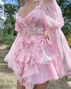 Bambi The Label, Fairy Concert Outfits, Fairy Dress Ideas, Fairy Like Dresses, Pink Costumes Women, Pink Fairy Outfit, Trilogy Tour Outfit, Fairy Dress Outfit, Flower Dress Aesthetic