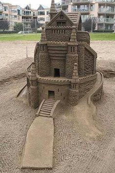 a sand castle made to look like it has stairs going up